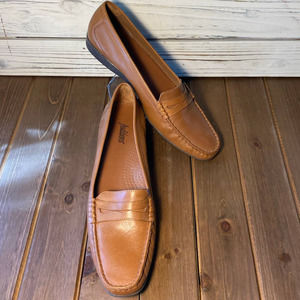 Auditions loafers NWOT